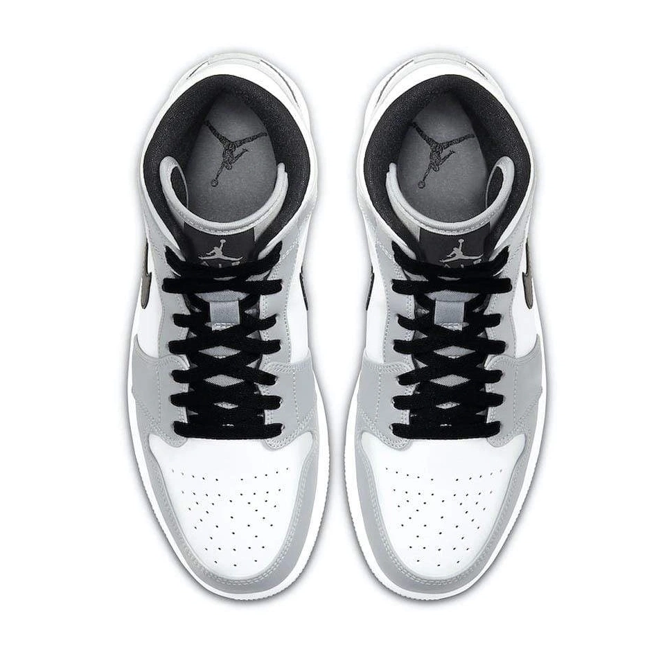 Air Jordan Smoke Grey 1 Mid 0806
